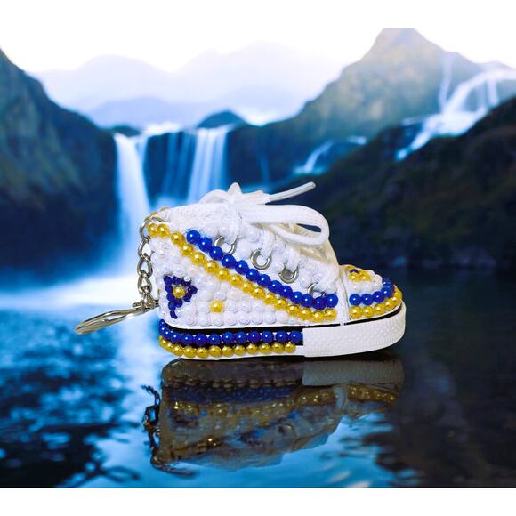 Sigma Gamma Rho Keychain White Rhinestone and Pearls Custom Made Shoe - Picture 3 of 4